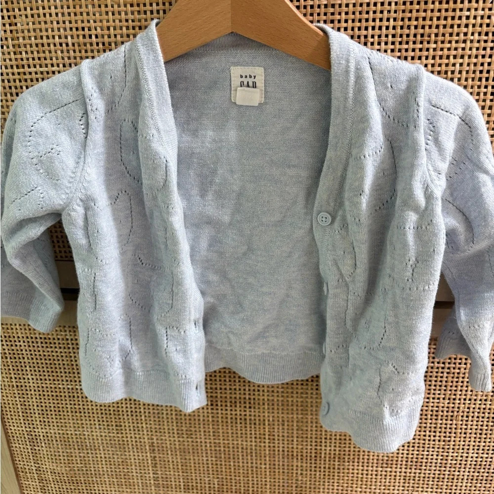 GAP Baby Cardigan Size 6-12M